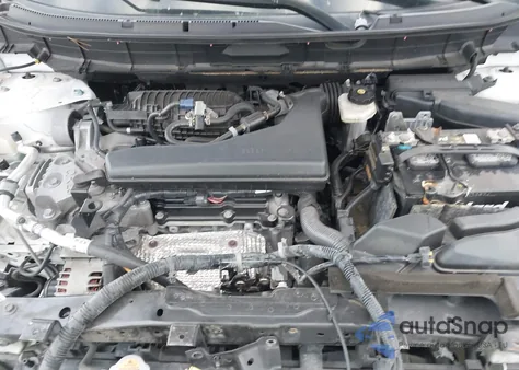 2018 Nissan Rogue S z USA, uszkodzony, nr VIN 5N1AT2MV8JC827981